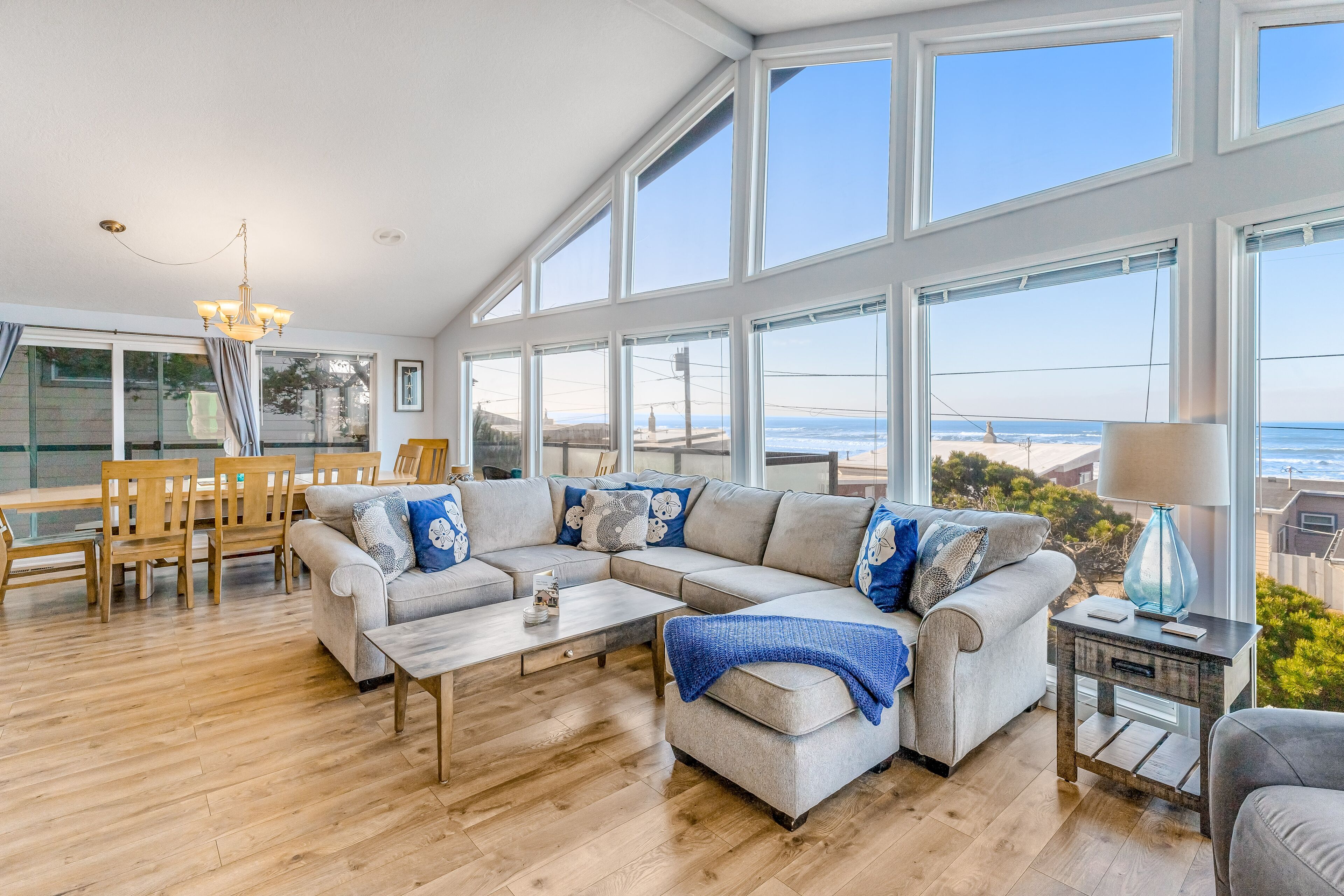 Bright home with stunning ocean views, private hot tub, and nearby beach access
