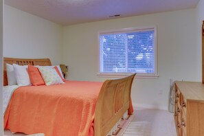 2 slaapkamers, een strijkplank/strijkijzer, wifi, beddengoed