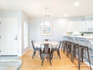 Dining - South Beach Ocean 4 | Condo, Partial Ocean View! (Tybee Island)