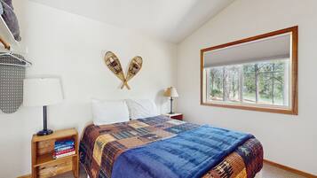 1 多间卧室、熨斗/熨衣板、WiFi、床单