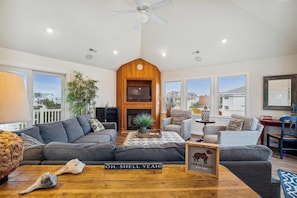 TV, fireplace, DVD player, stereo
