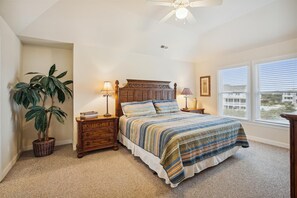 8 bedrooms, iron/ironing board, WiFi, bed sheets
