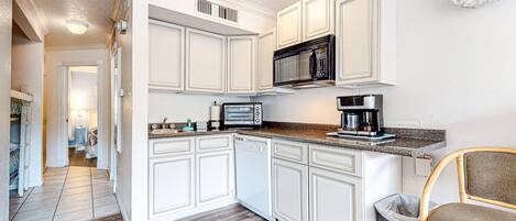 Fridge, microwave, dishwasher, coffee/tea maker