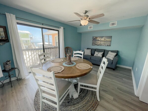 Dining - Unit 032 - Sandcastle 5B (Dauphin  Island)
