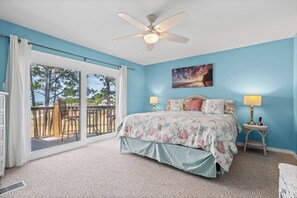 2 bedrooms, bed sheets