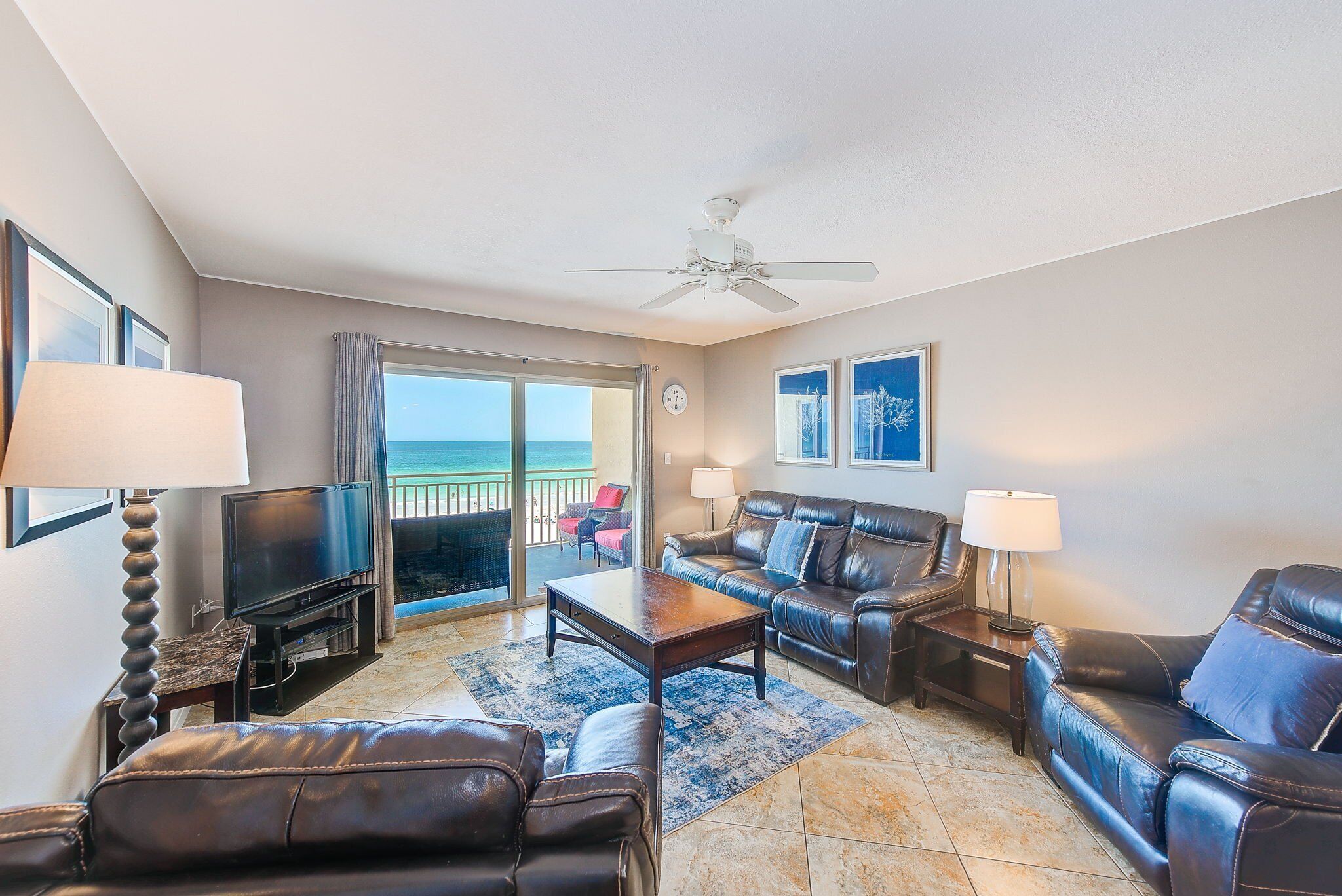 Beachfront, Sleeps 10, King Bed, Heated Pool - 204