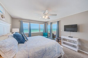 3 makuuhuonetta, silitysrauta/-lauta, ilmainen Wi-Fi, vuodevaatteet