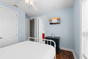 6 habitaciones, tabla de planchar con plancha y wifi gratis 