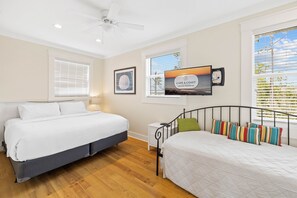 6 bedrooms, iron/ironing board, free WiFi, bed sheets