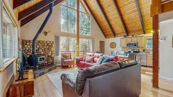 Flat-screen TV, books, stereo