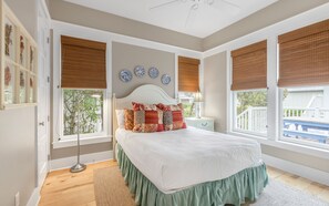 5 عدّة غرف نوم ومكواة/لو ح كي وواي فاي وملاءات أسرّة