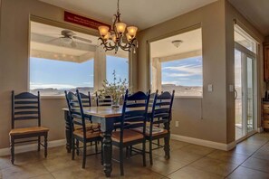 Dining - Las Palmas Resort #2117 | All-Inclusive Amenities (Saint George)