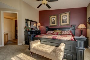 3 dormitorios, cuna de viaje, wifi gratis y ropa de cama