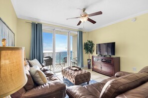 Smart TV, DVD player