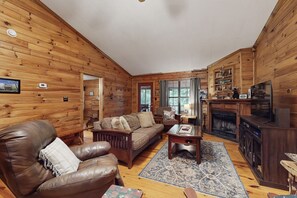 TV, fireplace, DVD player