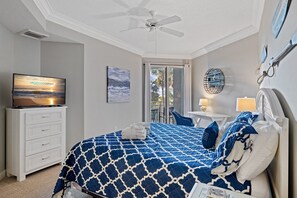 3 bedrooms, desk, iron/ironing board, free WiFi - 2212 SeaCrest - 2nd Floor, 3 bedroom, Oceanviews and more.  Beautiful!!! (Hilton Head Island)