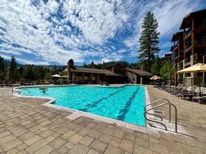 A heated pool - Village Walk  - Private Hot Tub, HOA Amenities, Pet Friendly, Walk to Lifts! (Truckee)