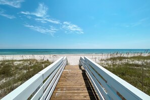 On the beach - Endless Summer by GSVR | 7BR Beachfront Home w/ Pool & Handicap Access + FREE Activities/Golf (Gulf Shores)