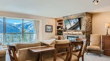 TV, peis og kontorer