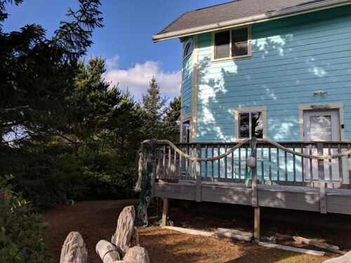 2 bedroom, 2 bathroom dog friendly walk to beach - Y-Knot