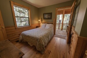 3 chambres, fer et planche à repasser, Wi-Fi gratuit, draps fournis