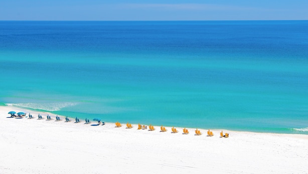 On the beach - Fully Remodeled Modern Condo ~ Golf Cart (Miramar Beach)