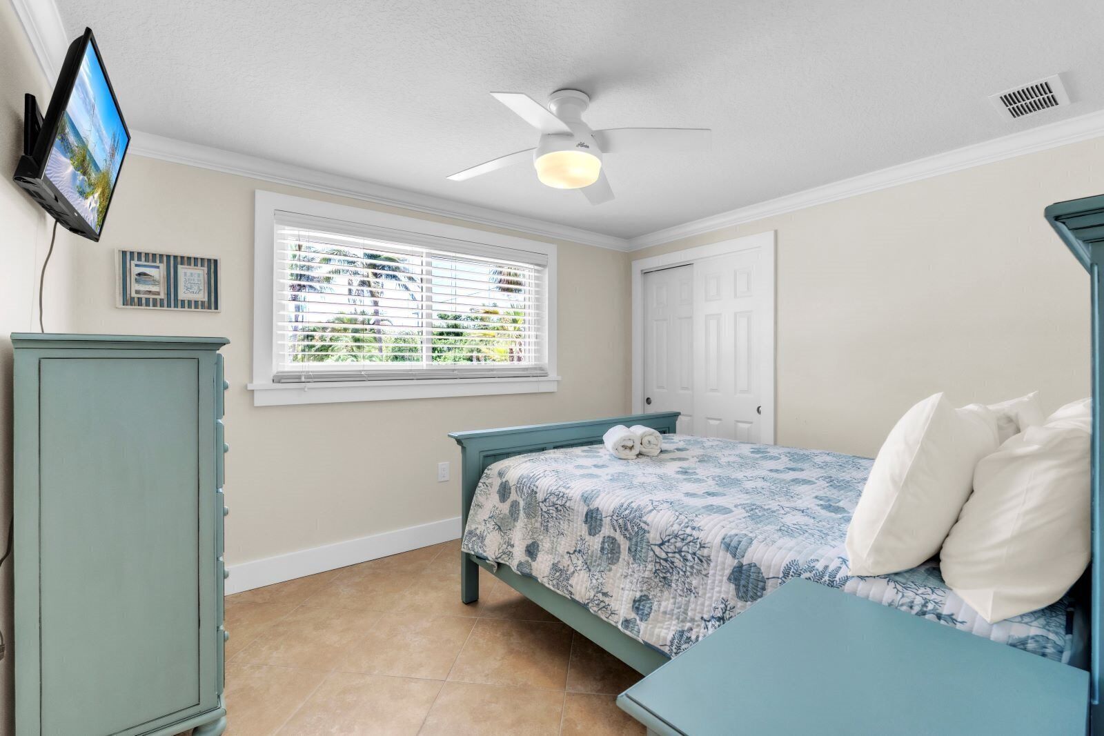 3 habitaciones, tabla de planchar con plancha y wifi gratis 