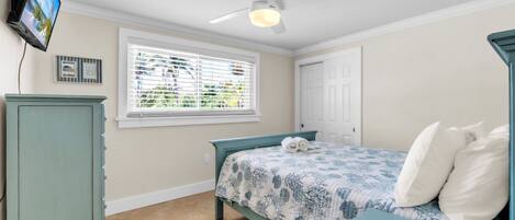 3 habitaciones, tabla de planchar con plancha y wifi gratis
