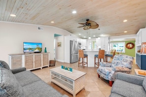 TV - Ebb Tide by Duncan Real Estate (Holmes Beach)