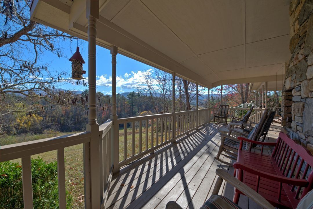 Lily's Mountain Getaway by Carolina Mornings | Firepit & Mtn Views⛰️