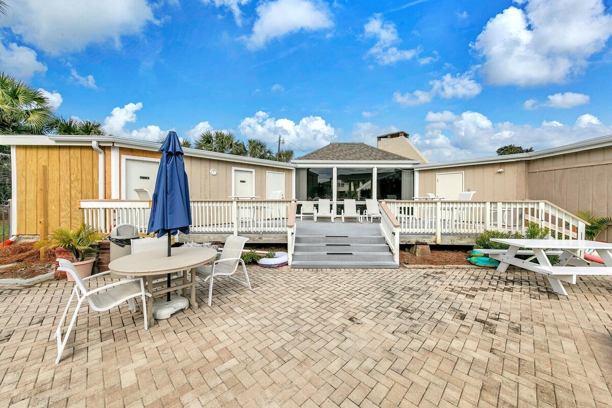 Photo 46 of Beach Service Included! Pet-friendly! Chateau La Mer 11B!