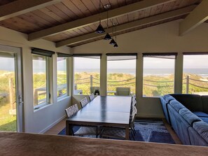 Interior - Seaweed – 2BR Home with fantastic views. (Florence)