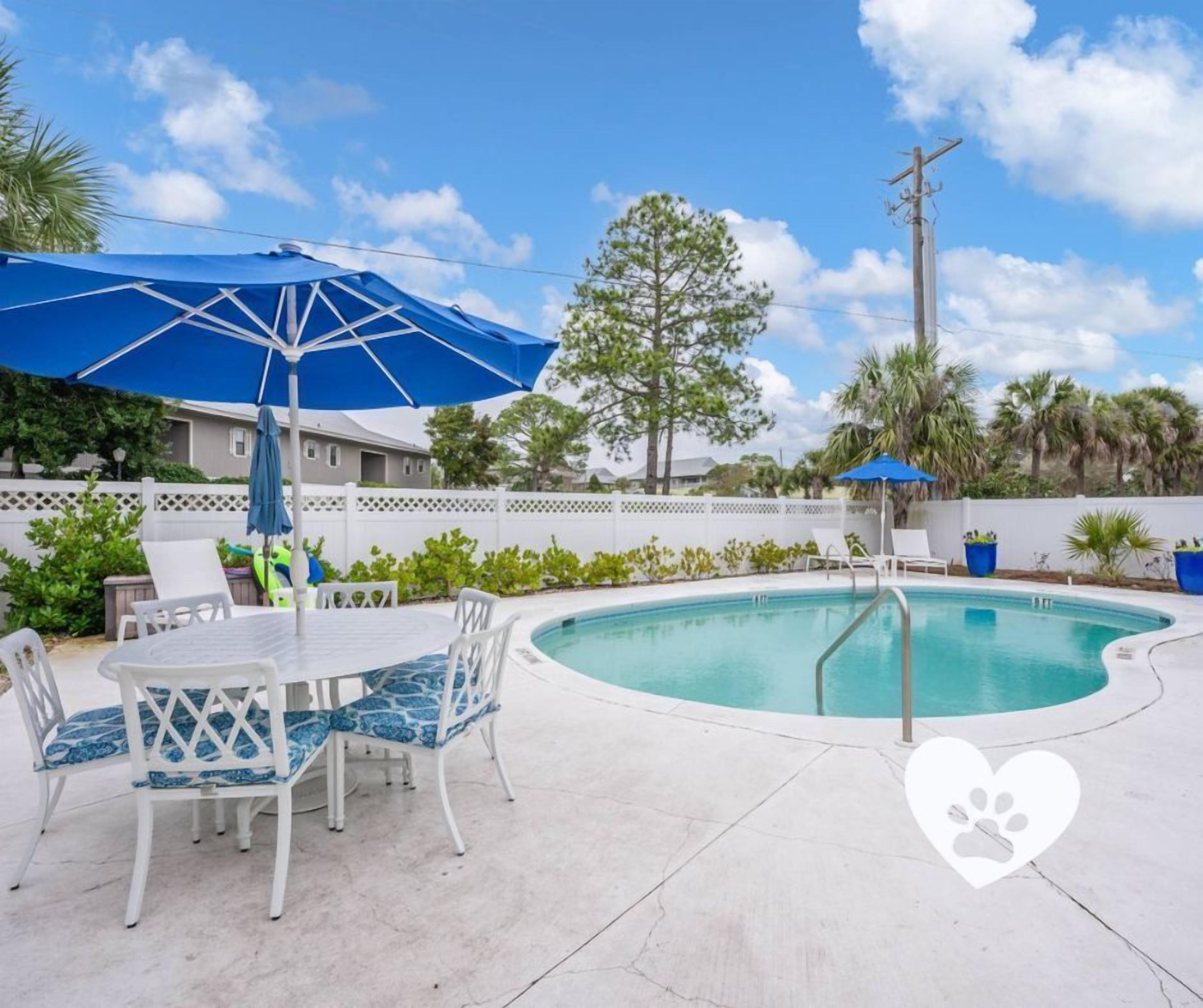 PET FRIENDLY! 🐶 LOCATION MATTERS! Private POOL Classic SeaGrove Beach