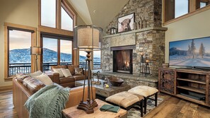 Smart TV, fireplace, video games