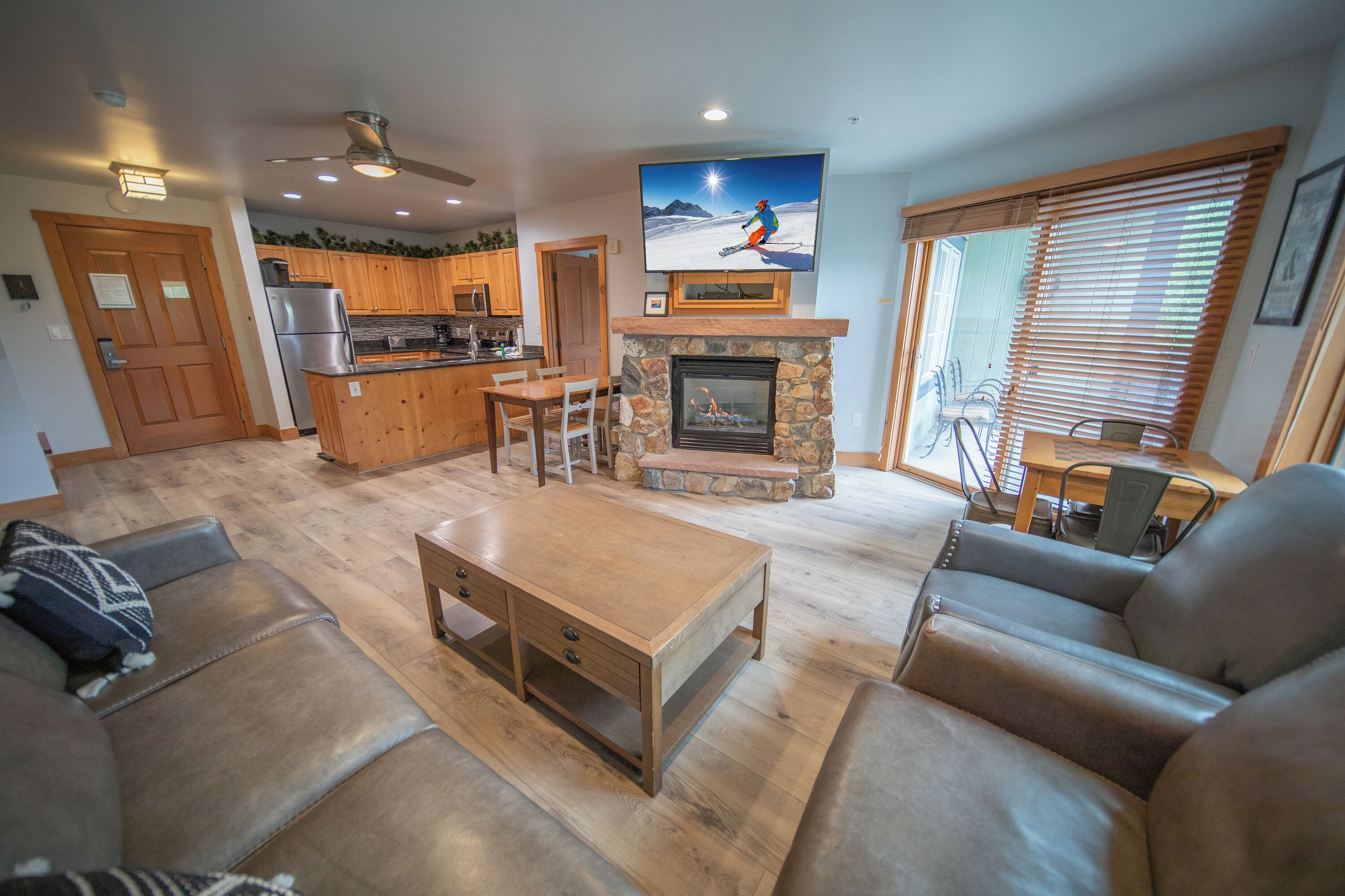 TV connectée, cheminée