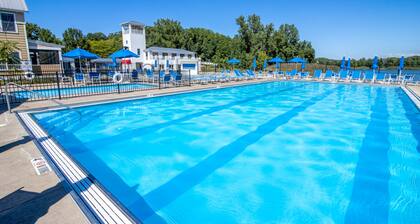 Kid Friendly koti Beachwalk Resort - kävellä rannalle, uima-allas, tennis, puistot ++
