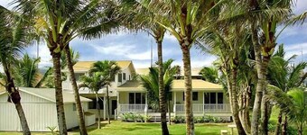 Tropical breezes, ocean view and sunny white sand beaches.