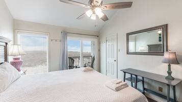 2 habitaciones, escritorio, tabla de planchar con plancha y wifi gratis