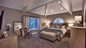 House, 5 Bedrooms | 5 bedrooms, desk, free WiFi - Time Flys Lodge (Steamboat Springs)