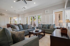 Fernseher, DVD-Player