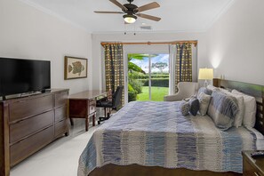 3 bedrooms, iron/ironing board, internet, bed sheets - Luxurious Ground Floor Condo: Proximity to Pool, Full Access to Amenities. (Herradura)