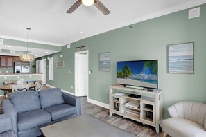 TV, DVD player