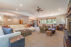 Smart TV, fireplace, DVD player, books