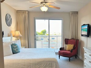 3 chambres, fer et planche à repasser, Wi-Fi gratuit, draps fournis