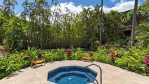A heated pool - Amazing Remodeled Oceanfront Escape – Makena Surf F-202 with Spectacular Views! (Makena, Maui)