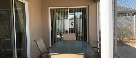 Outdoor dining