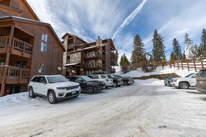 Property grounds - Tyra Streamside Buffalo Run Condo: Ski-In/Ski-Out (Breckenridge)