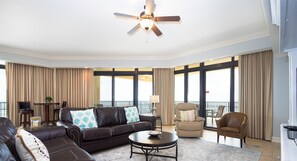 Téléviseur, lecteur de DVD