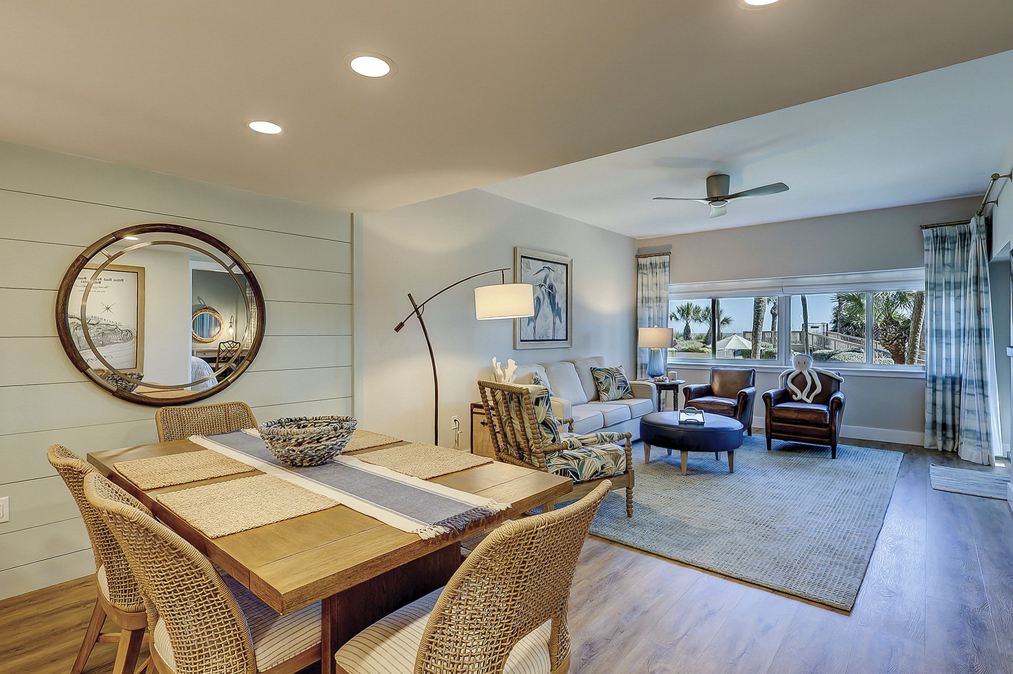 433 Captains Walk - Dining Area