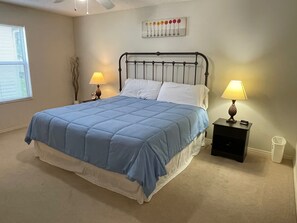 2 多间卧室、熨斗/熨衣板、免费 WiFi、床单